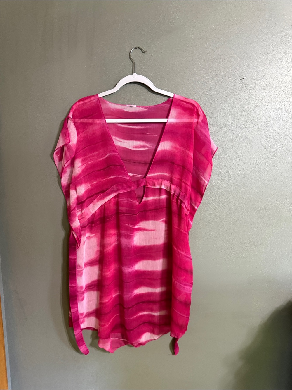 Pink Tie-Dye V-Neck Tunic Top